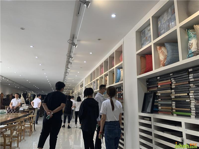 聚设汇组织全国各地设计师走进广东家具厂